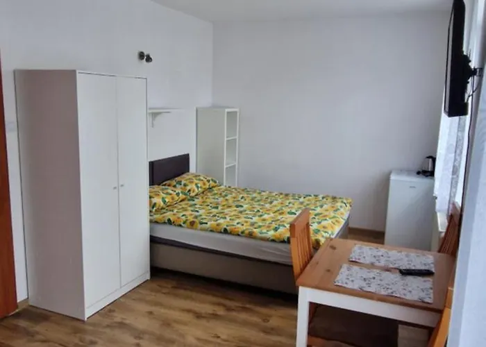 U Slawuli Homestay szállás *